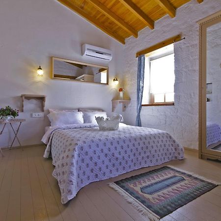 Lilyum Alaçatı - Taş Ev Extérieur photo